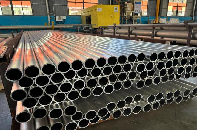 特种合金“轻”装上阵！力信铝业锚定高端制造新坐标